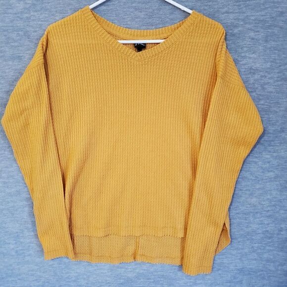 Art Class Sweater Womens XL Yellow Knit V neck Pullover - Picture 1 of 6